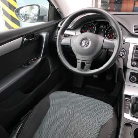 Foto inzerátu Volkswagen Passat 1.6 TDI