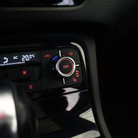 Foto inzerátu Volkswagen Touareg 3.0 TDI