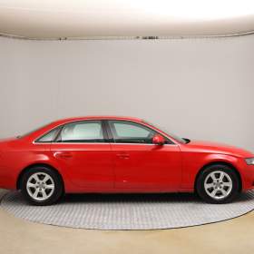 Foto inzerátu Audi A4 1.8 TFSI