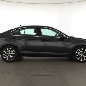 Foto inzerátu Volkswagen Passat 2.0 TDI