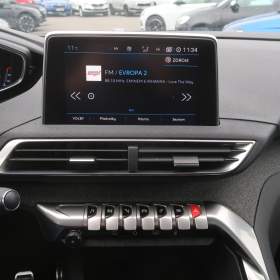 Foto inzerátu Peugeot 3008 1.2 PureTech