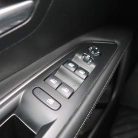 Foto inzerátu Peugeot 3008 1.2 PureTech