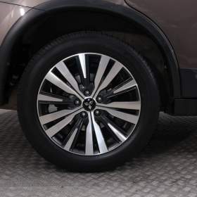 Foto inzerátu Mitsubishi Outlander 2.0