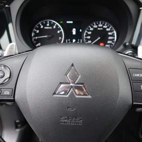 Foto inzerátu Mitsubishi Outlander 2.0