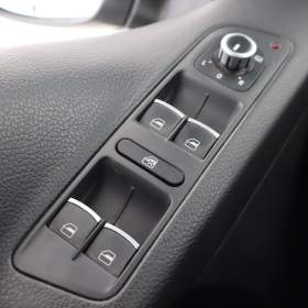 Foto inzerátu Volkswagen Tiguan 2.0 TDI