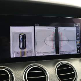 Foto inzerátu Mercedes-Benz Třídy E E 220 d 4MATIC