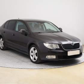 Škoda Superb 2.0 TDI / 19606660