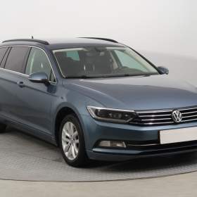 Foto inzerátu Volkswagen Passat 2.0 TDI