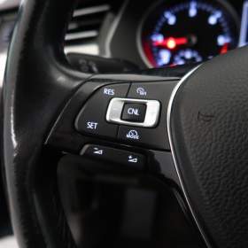 Foto inzerátu Volkswagen Passat 2.0 TDI