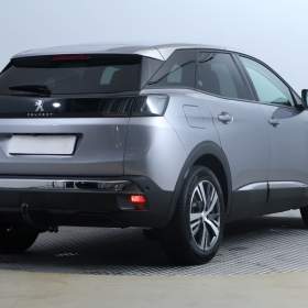 Foto inzerátu Peugeot 3008 1.2 PureTech