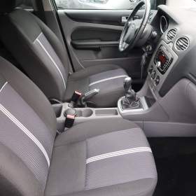 Foto inzerátu Ford Focus 1.6 16V
