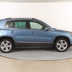 Foto inzerátu Volkswagen Tiguan 2.0 TDI