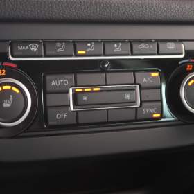 Foto inzerátu Volkswagen Tiguan 2.0 TDI