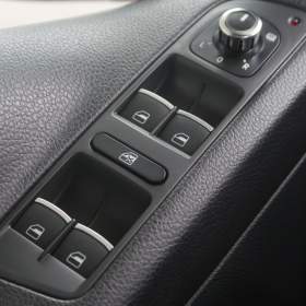 Foto inzerátu Volkswagen Tiguan 2.0 TDI