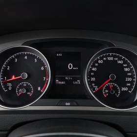 Foto inzerátu Volkswagen Golf 1.2 TSI