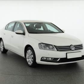 Volkswagen Passat 2.0 TDI / 19607097