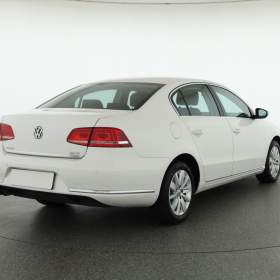 Foto inzerátu Volkswagen Passat 2.0 TDI