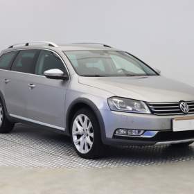 Volkswagen Passat 2.0 TDI / 19607099