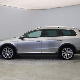 Foto inzerátu Volkswagen Passat 2.0 TDI