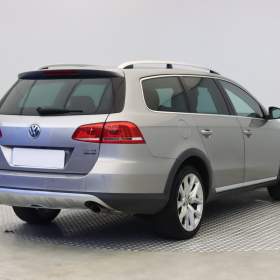 Foto inzerátu Volkswagen Passat 2.0 TDI