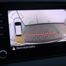 Foto inzerátu Škoda Karoq 1.5 TSI