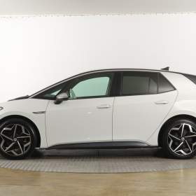 Foto inzerátu Volkswagen ID.3 1st (62 kWh)