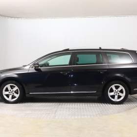Foto inzerátu Volkswagen Passat 2.0 TDI