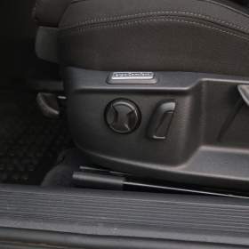 Foto inzerátu Volkswagen Passat 2.0 TDI