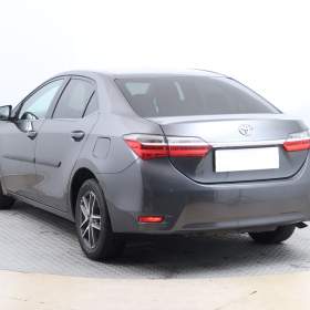 Foto inzerátu Toyota Corolla 1.6 Valvematic