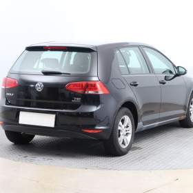 Foto inzerátu Volkswagen Golf 1.2 TSI