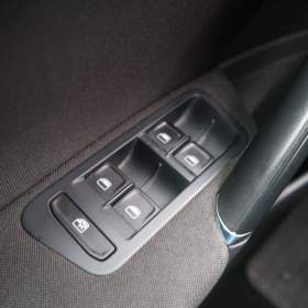 Foto inzerátu Volkswagen Golf 1.2 TSI