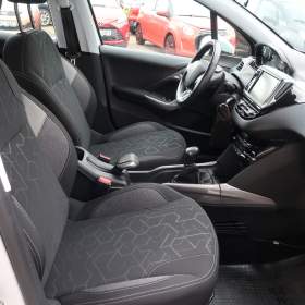 Foto inzerátu Peugeot 2008 1.2 PureTech