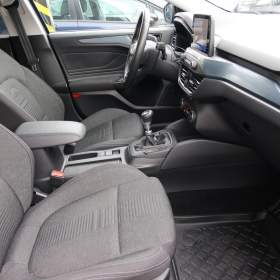 Foto inzerátu Ford Focus 1.0 MHEV