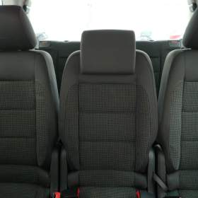 Foto inzerátu Volkswagen Touran 1.6 FSI