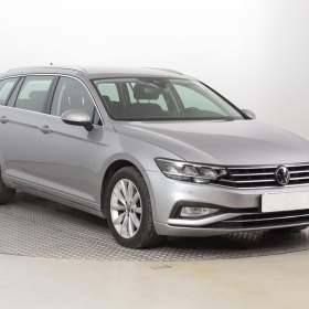 Volkswagen Passat 2.0 TDI / 19608090