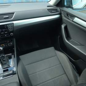 Foto inzerátu Škoda Superb 2.0 TDI