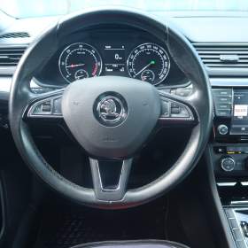 Foto inzerátu Škoda Superb 2.0 TDI