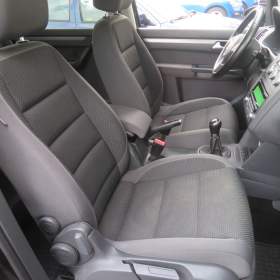 Foto inzerátu Volkswagen Touran 1.6 TDI