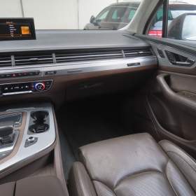 Foto inzerátu Audi Q7 3.0 TDI