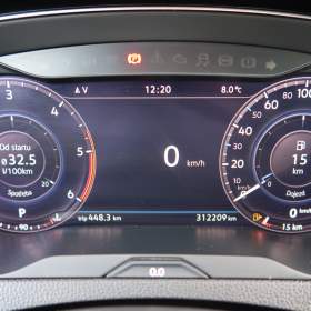 Foto inzerátu Volkswagen Passat 2.0 TDI