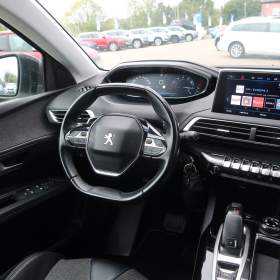 Foto inzerátu Peugeot 3008 1.2 PureTech