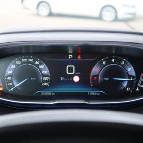 Foto inzerátu Peugeot 3008 1.2 PureTech