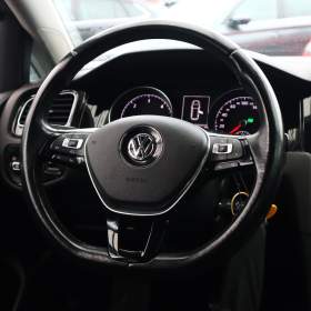 Foto inzerátu Volkswagen Golf 1.6 TDI