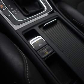 Foto inzerátu Volkswagen Golf 1.6 TDI