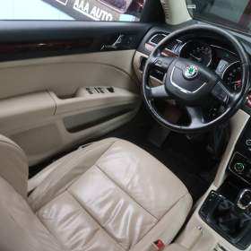 Foto inzerátu Škoda Superb 2.0 TDI