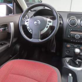 Foto inzerátu Nissan Qashqai 1.6