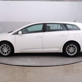 Foto inzerátu Toyota Avensis 2.0 D-4D