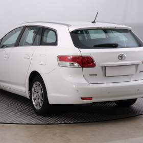 Foto inzerátu Toyota Avensis 2.0 D-4D