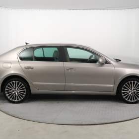 Foto inzerátu Škoda Superb 2.0 TDI