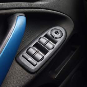 Foto inzerátu Ford Kuga 2.0 TDCi